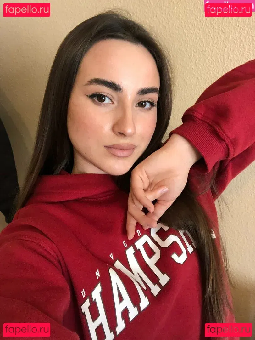 NaughtyCola Onlyfans Photo Gallery 