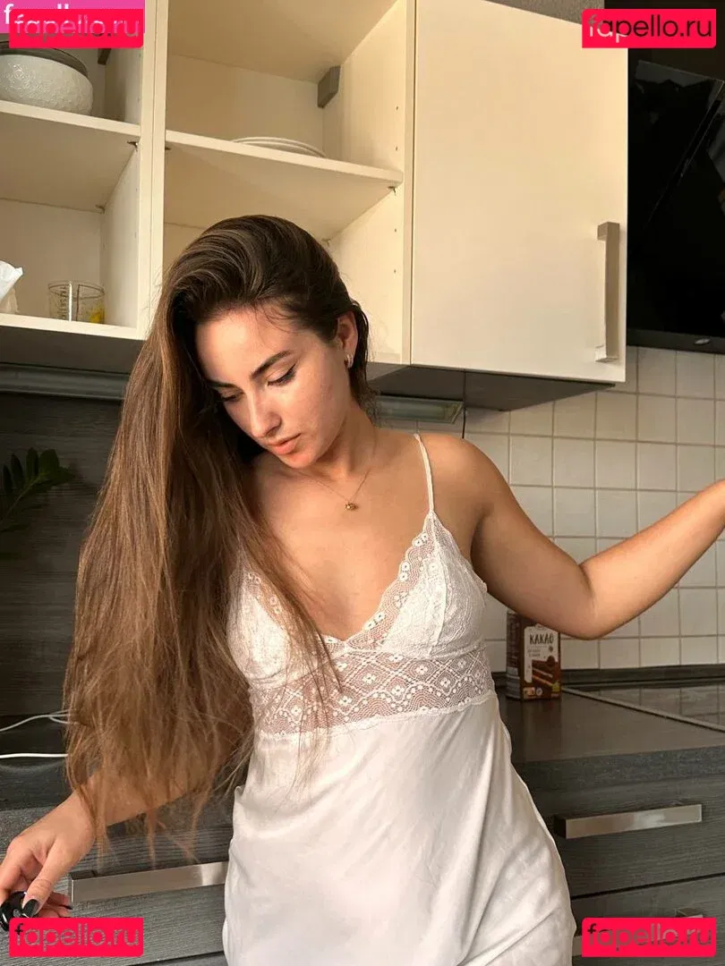 NaughtyCola Onlyfans Photo Gallery 