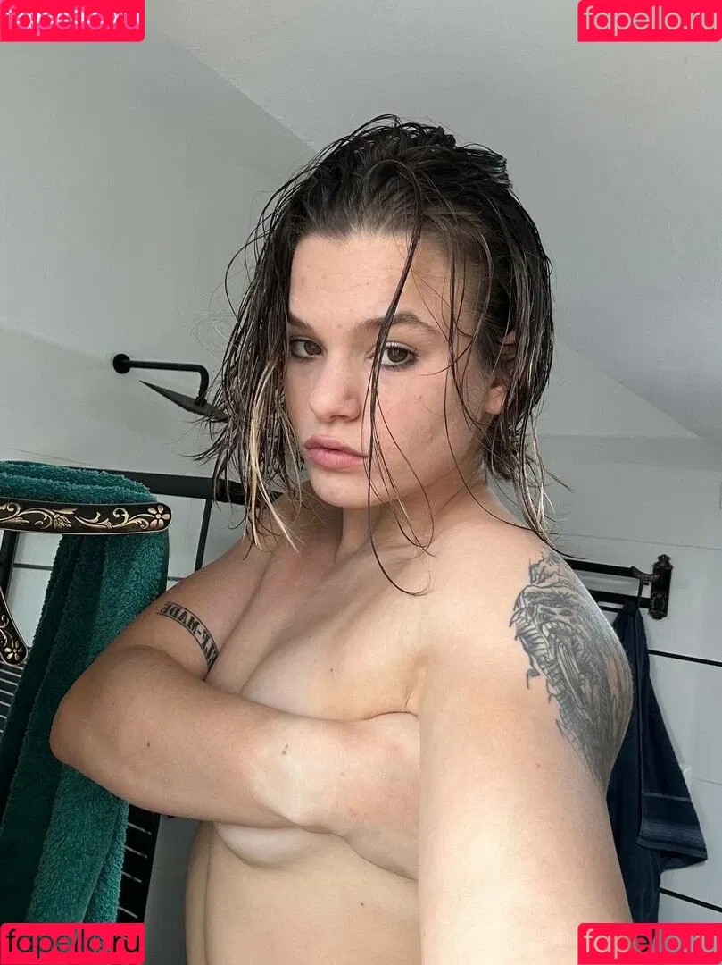 sveta_hurin Onlyfans Photo Gallery 