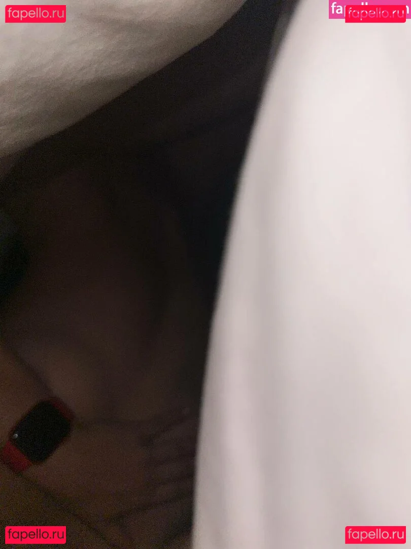 sveta_hurin Onlyfans Photo Gallery 