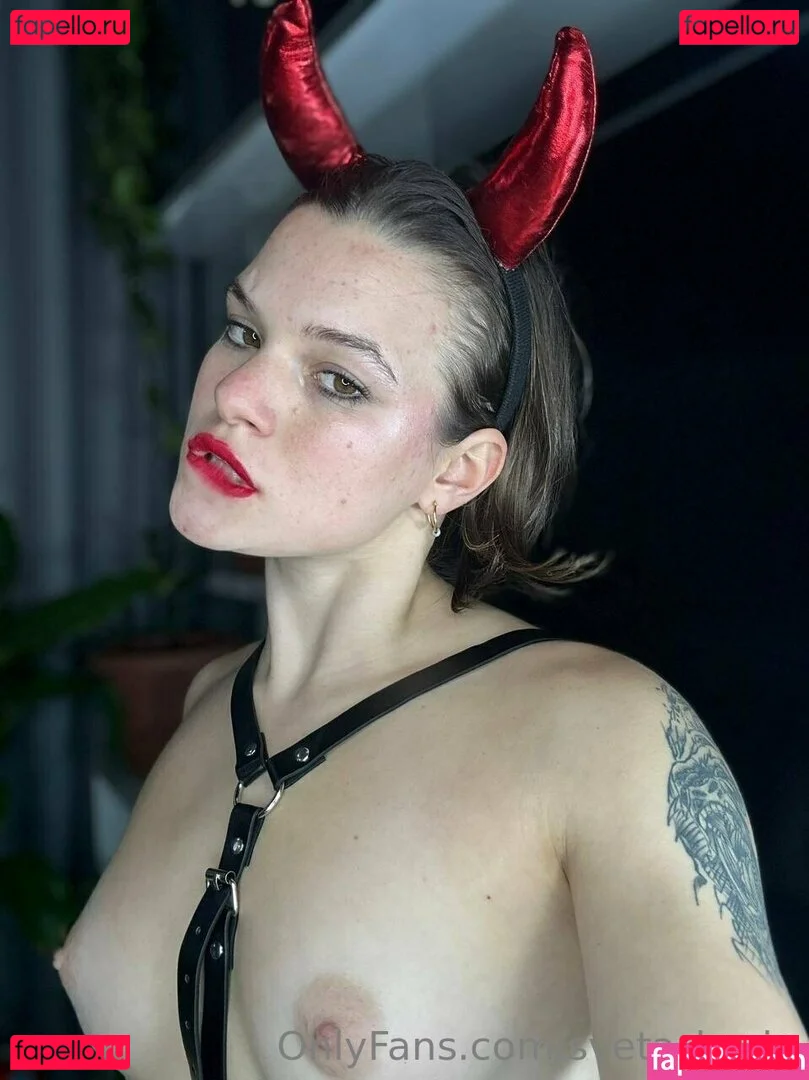 sveta_hurin Onlyfans Photo Gallery 