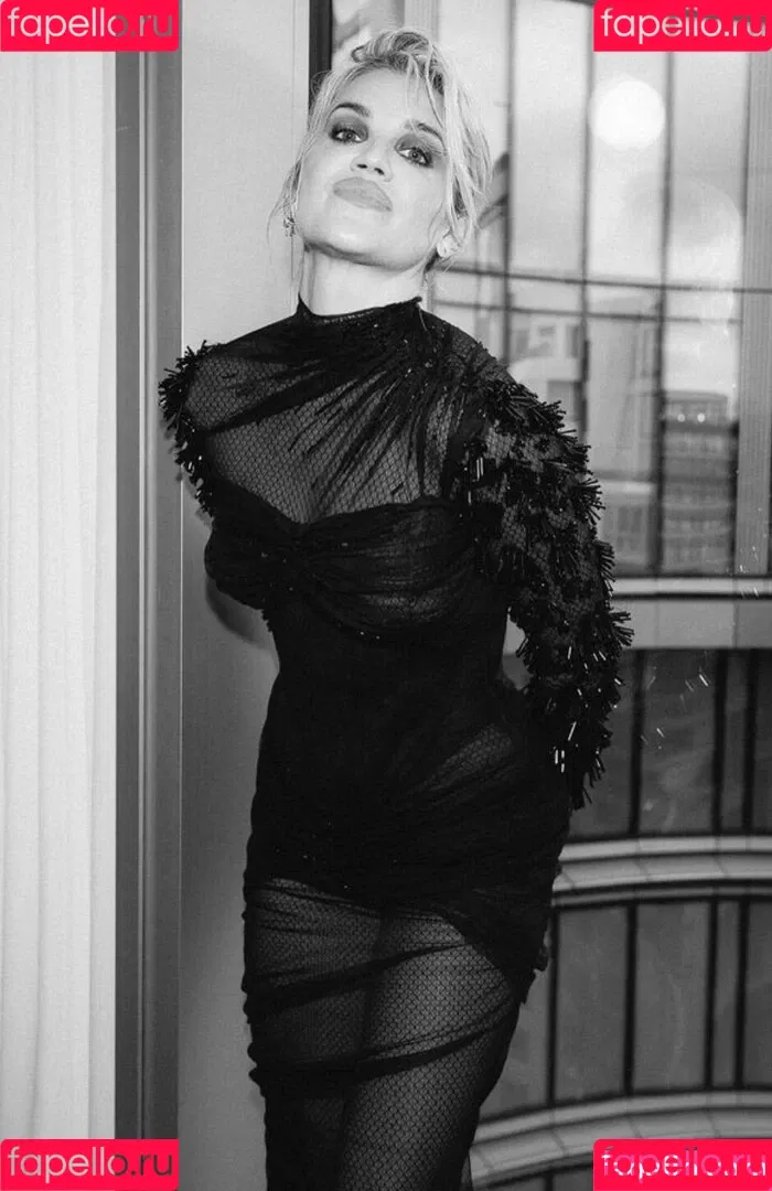 Ashley Roberts Onlyfans Photo Gallery 