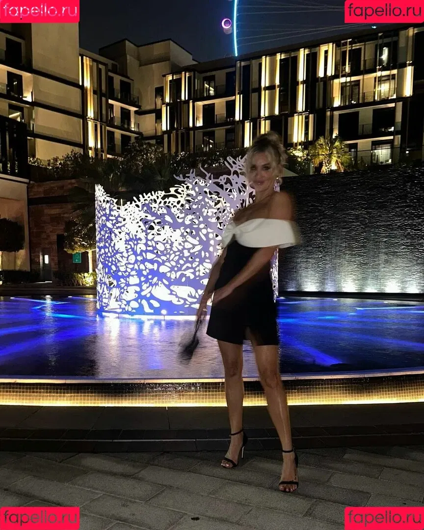 Ashley Roberts Onlyfans Photo Gallery 