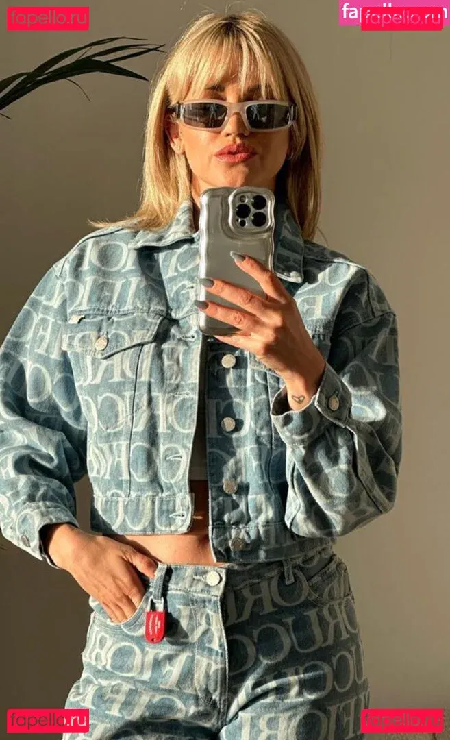 Ashley Roberts Onlyfans Photo Gallery 