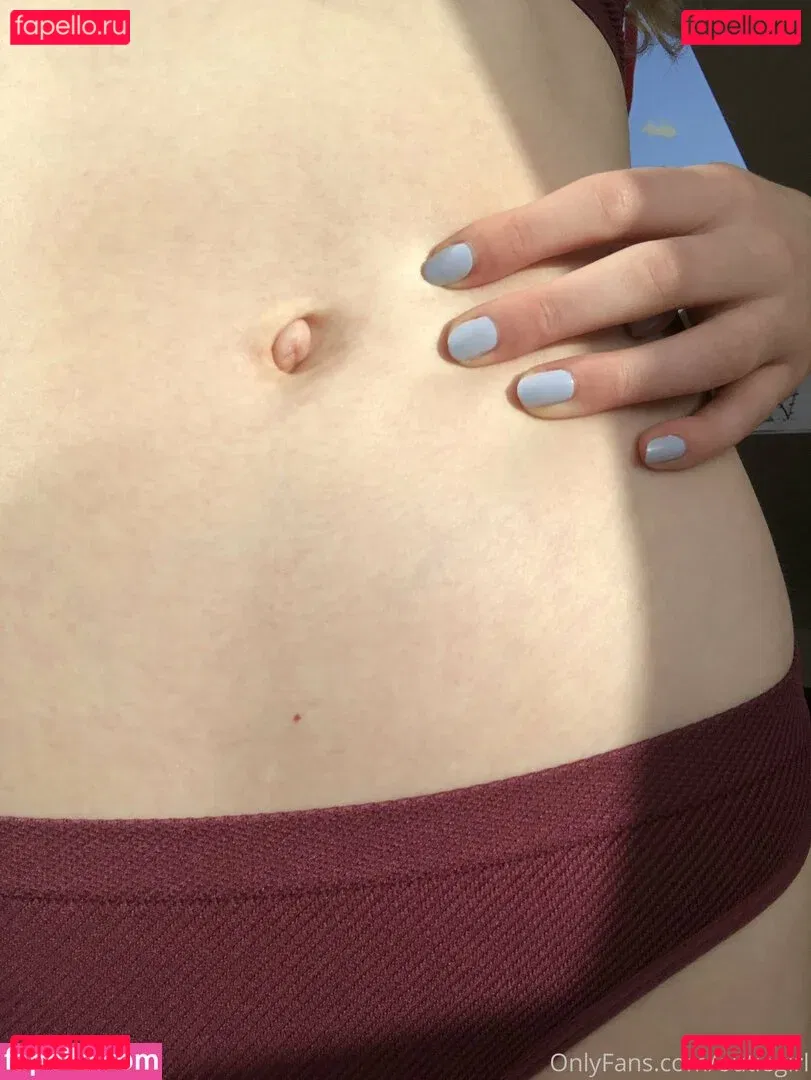 outiegirl Onlyfans Photo Gallery 