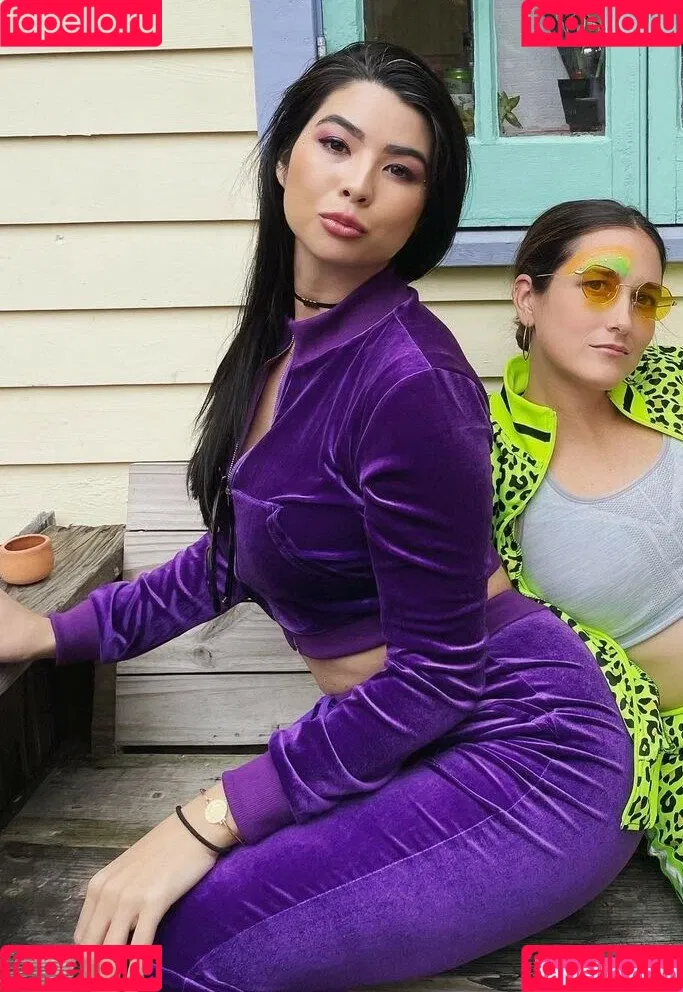 CarolineKwan Onlyfans Photo Gallery 