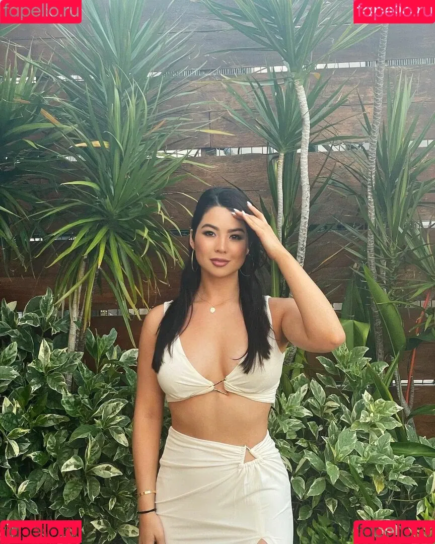 CarolineKwan Onlyfans Photo Gallery 