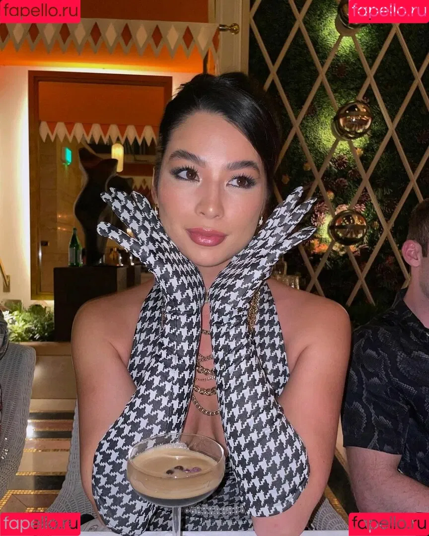 CarolineKwan Onlyfans Photo Gallery 