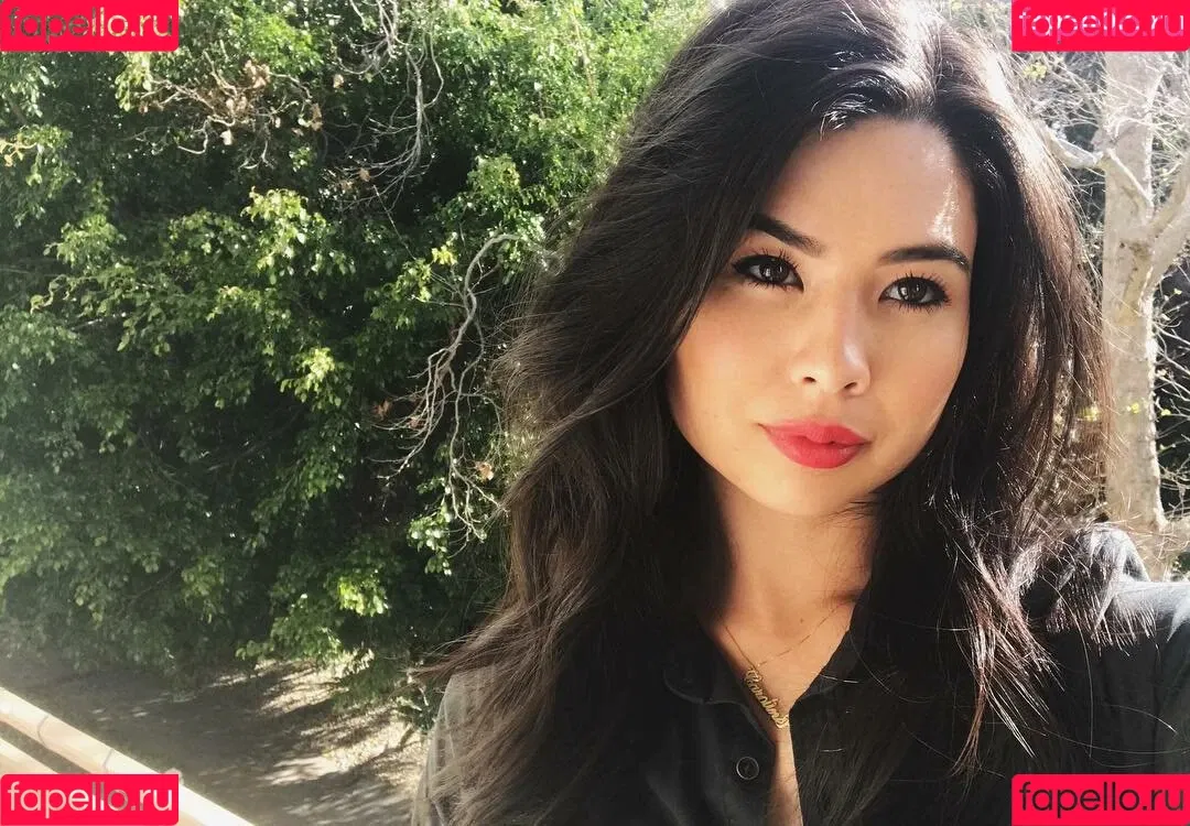 CarolineKwan Onlyfans Photo Gallery 