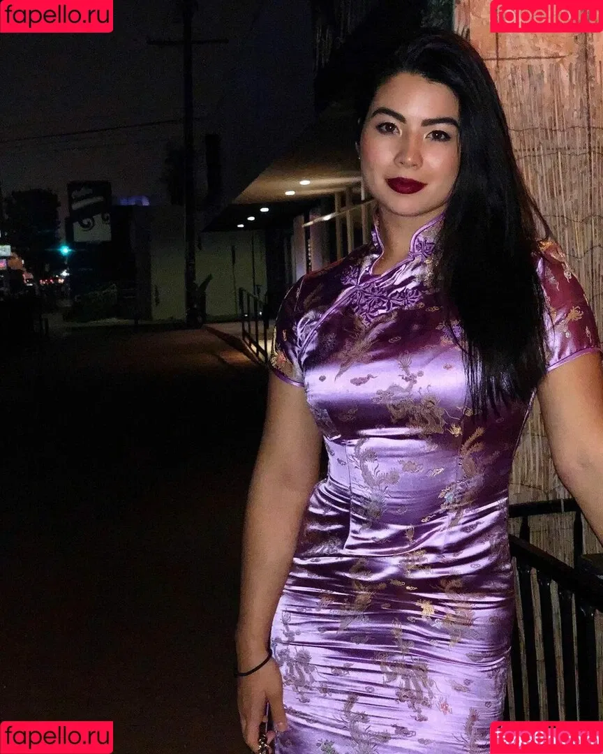 CarolineKwan Onlyfans Photo Gallery 