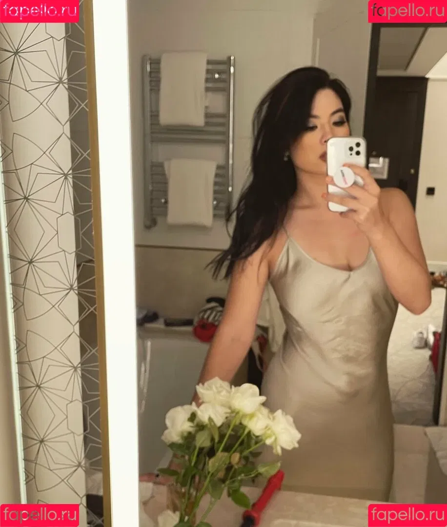 CarolineKwan Onlyfans Photo Gallery 