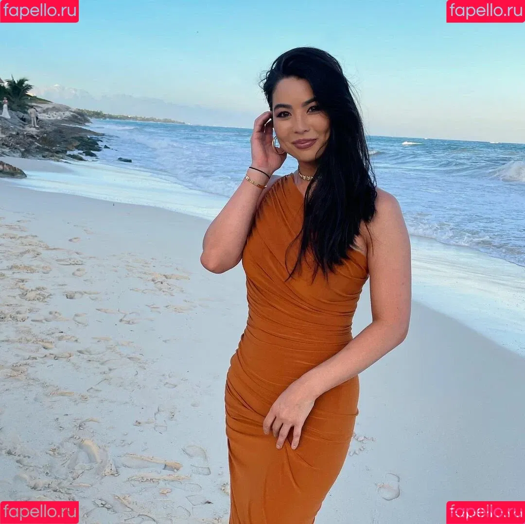 CarolineKwan Onlyfans Photo Gallery 