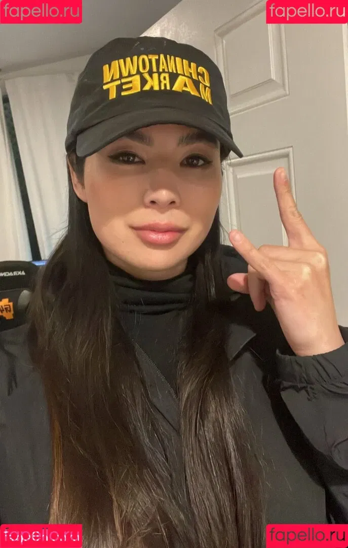 CarolineKwan Onlyfans Photo Gallery 