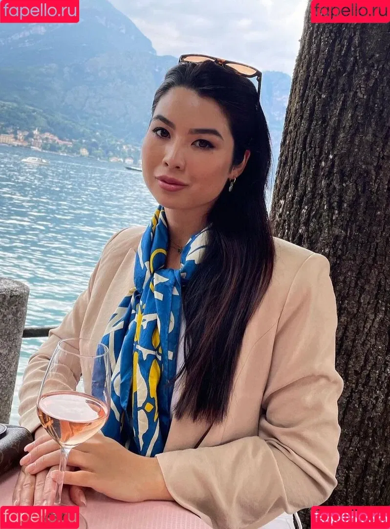 CarolineKwan Onlyfans Photo Gallery 
