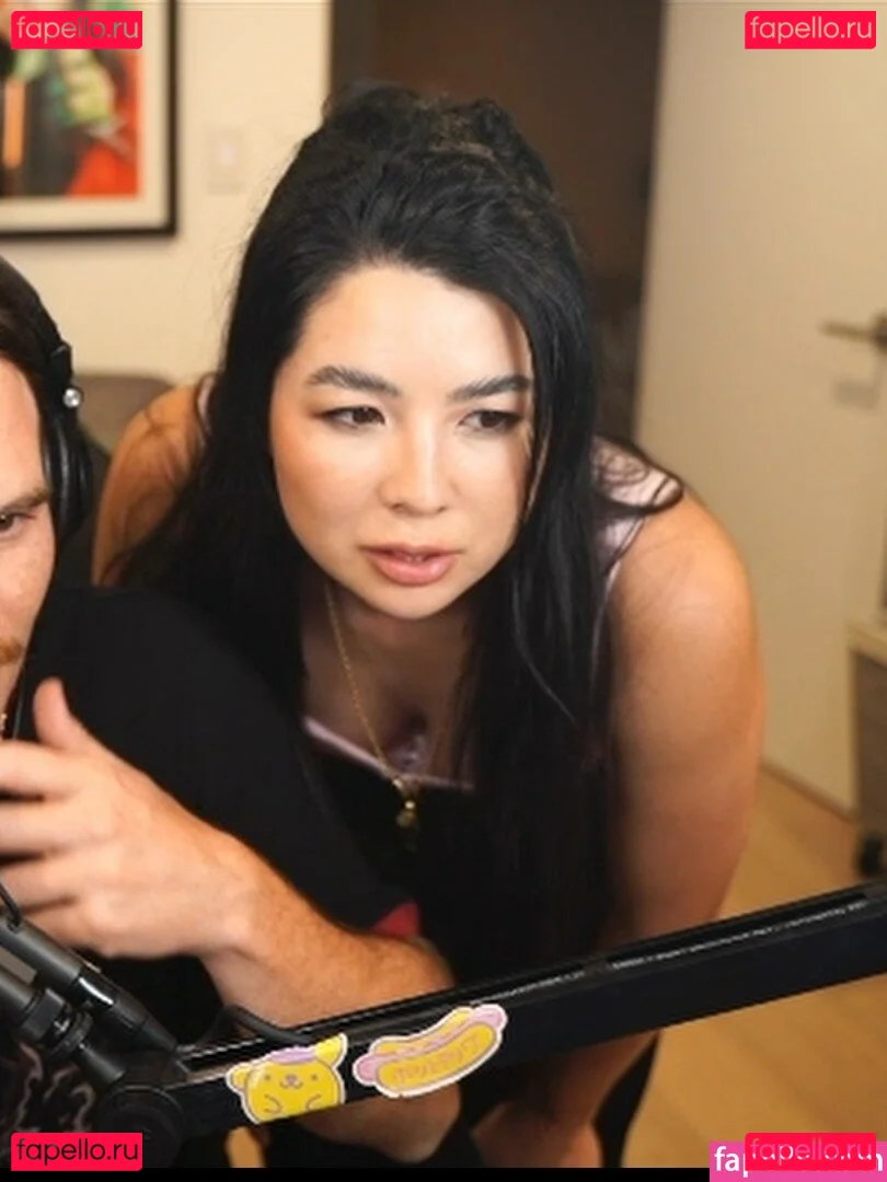 CarolineKwan Onlyfans Photo Gallery 