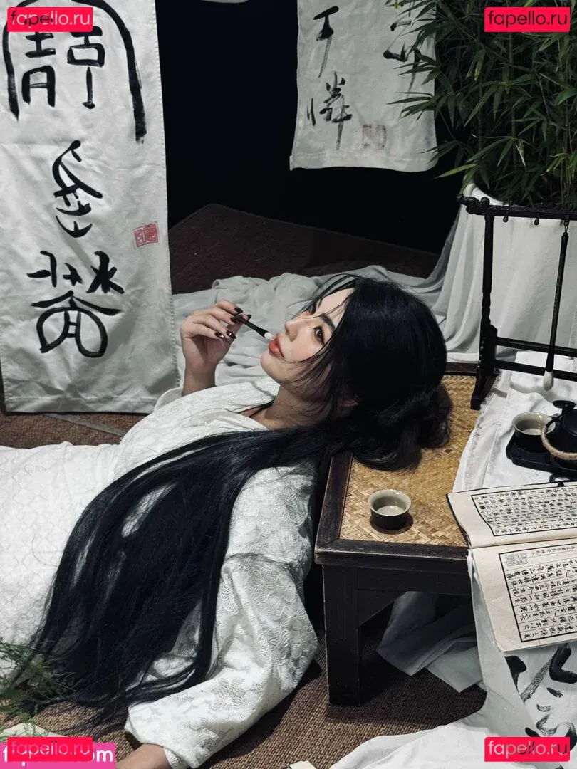 CarolineKwan Onlyfans Photo Gallery 