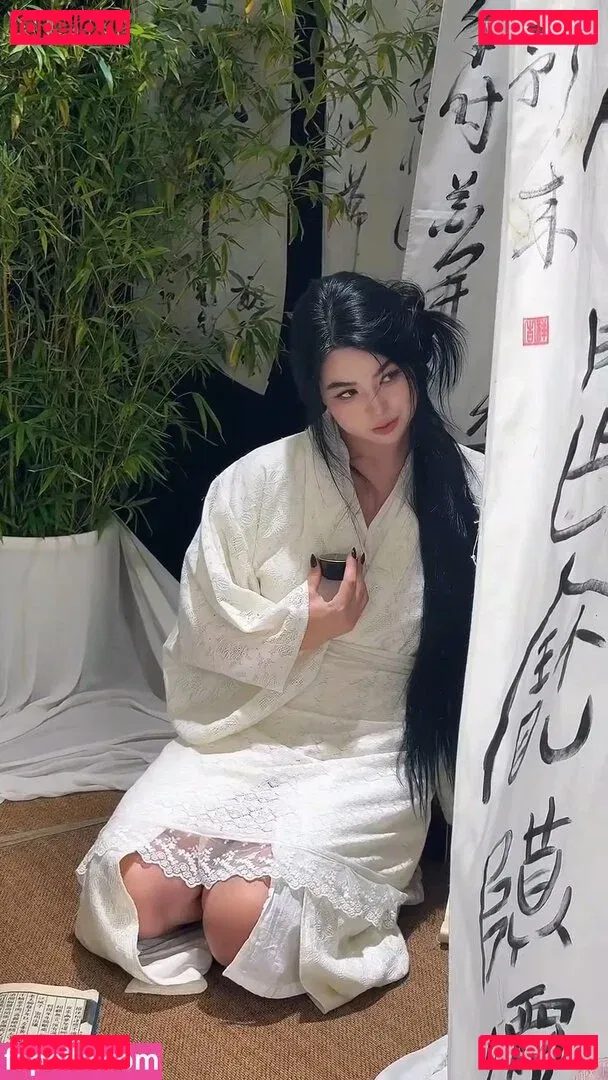 CarolineKwan Onlyfans Photo Gallery 