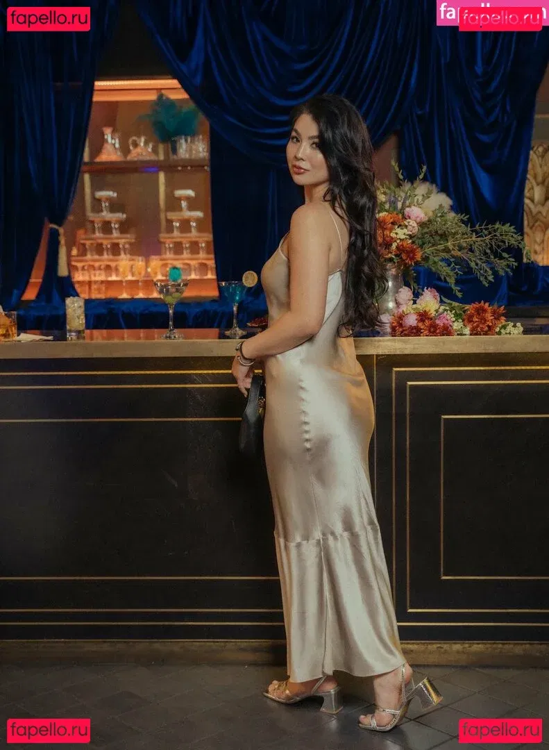 CarolineKwan Onlyfans Photo Gallery 