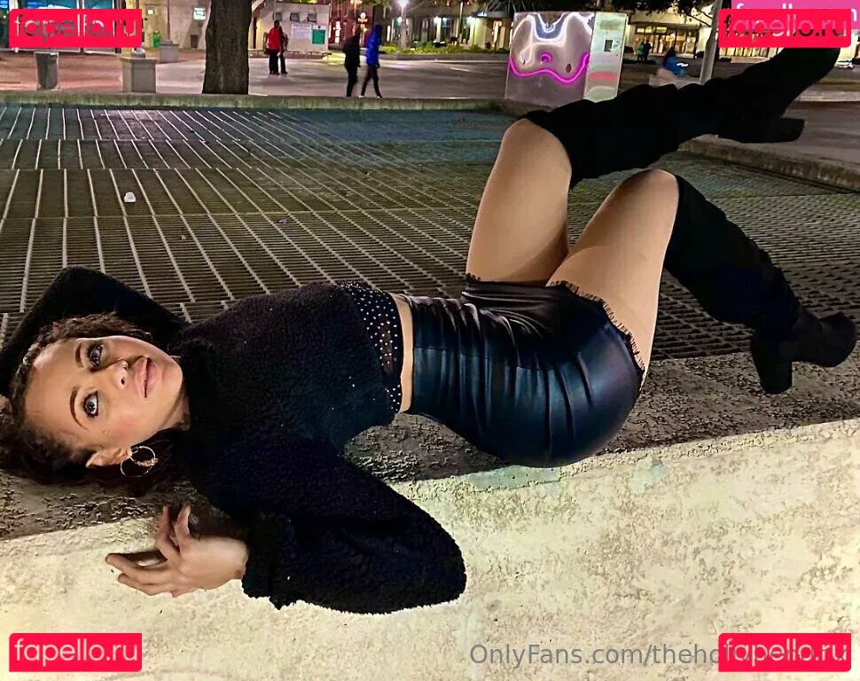 Holly Hendrix Onlyfans Photo Gallery 