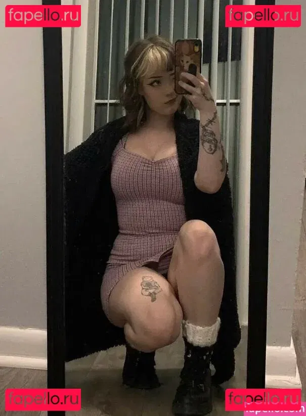 itsambeh Onlyfans Photo Gallery 