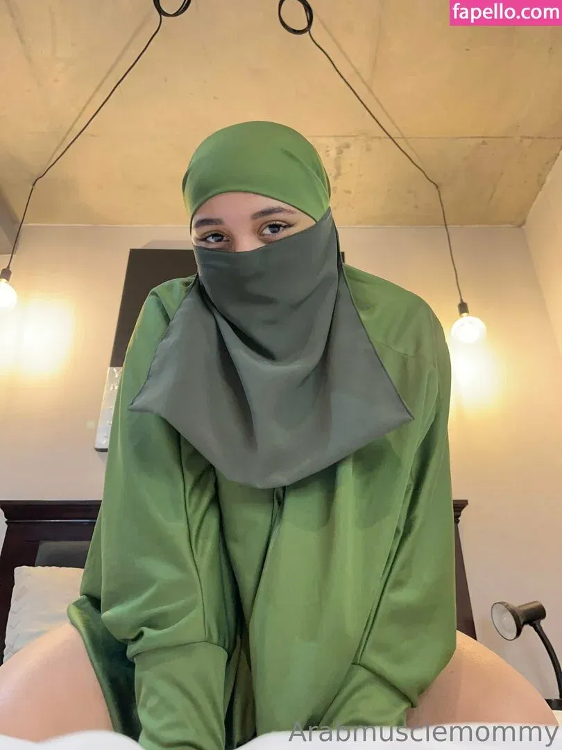 Arabmusclemommy Onlyfans Photo Gallery 