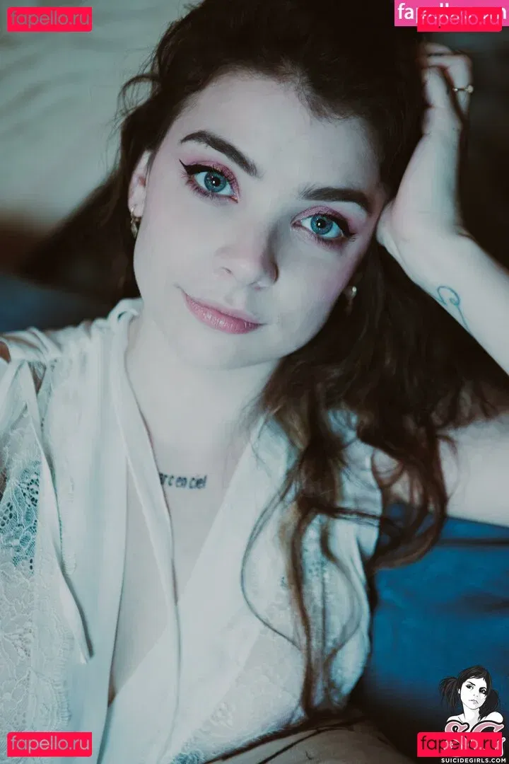 Pia Lora Onlyfans Photo Gallery 