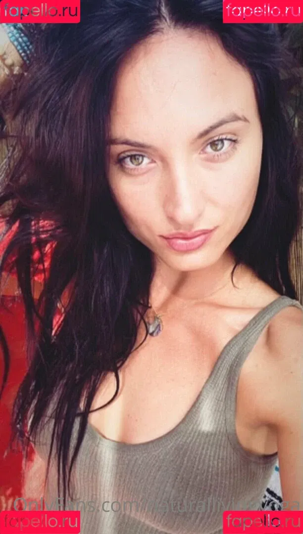 naturallivingyoga Onlyfans Photo Gallery 
