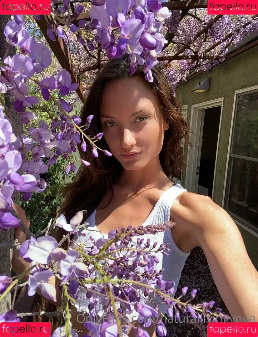 naturallivingyoga Onlyfans Photo Gallery 