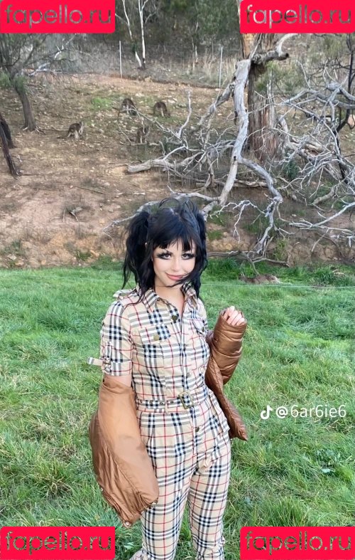 bar6ie6 Onlyfans Photo Gallery 