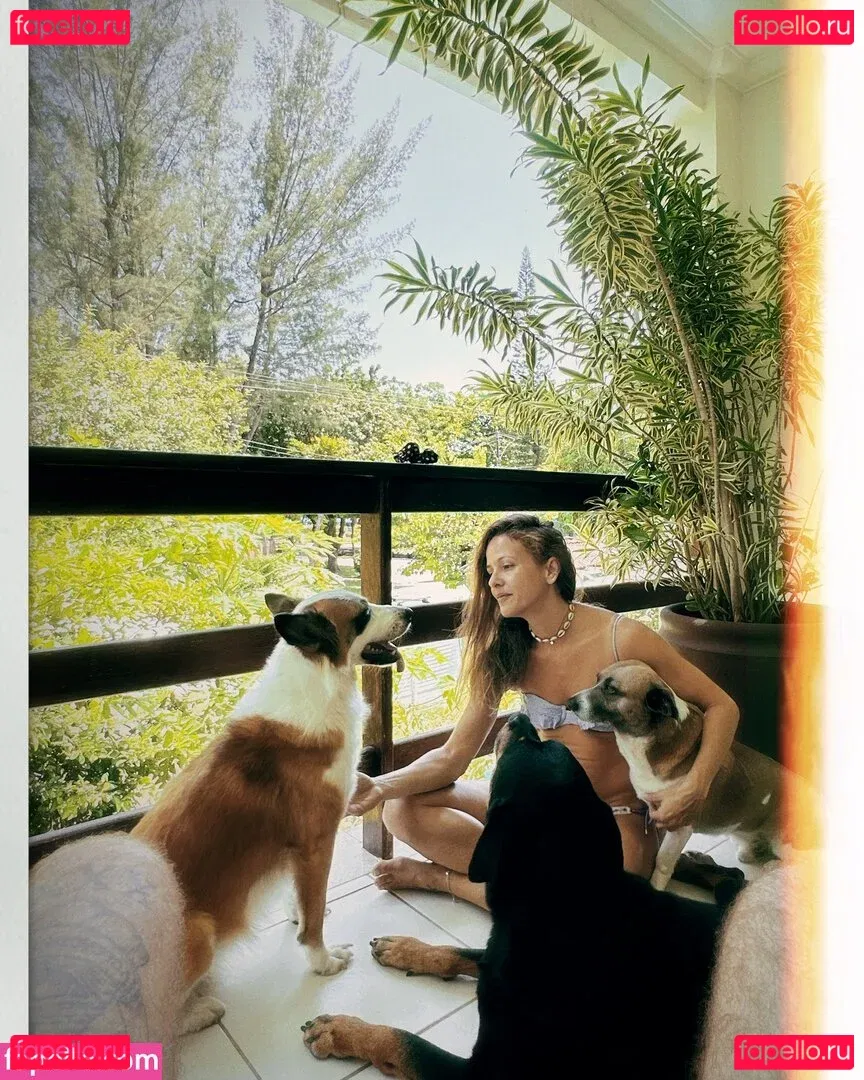 Fernanda De Freitas Onlyfans Photo Gallery 