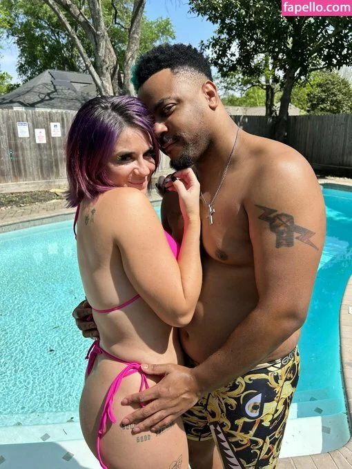 ItsAbbyRose Onlyfans Photo Gallery 