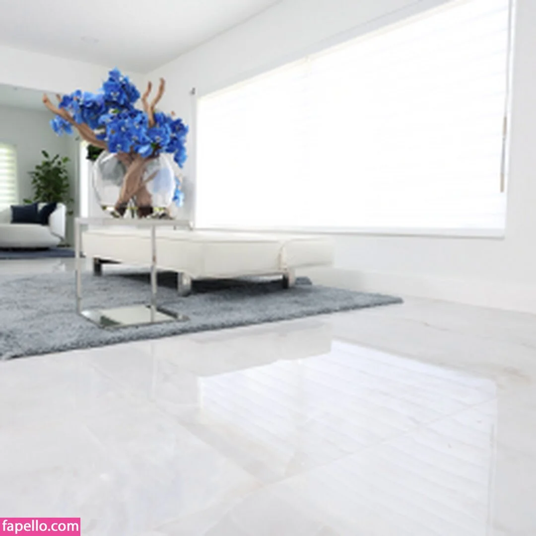 ItsAbbyRose Onlyfans Photo Gallery 