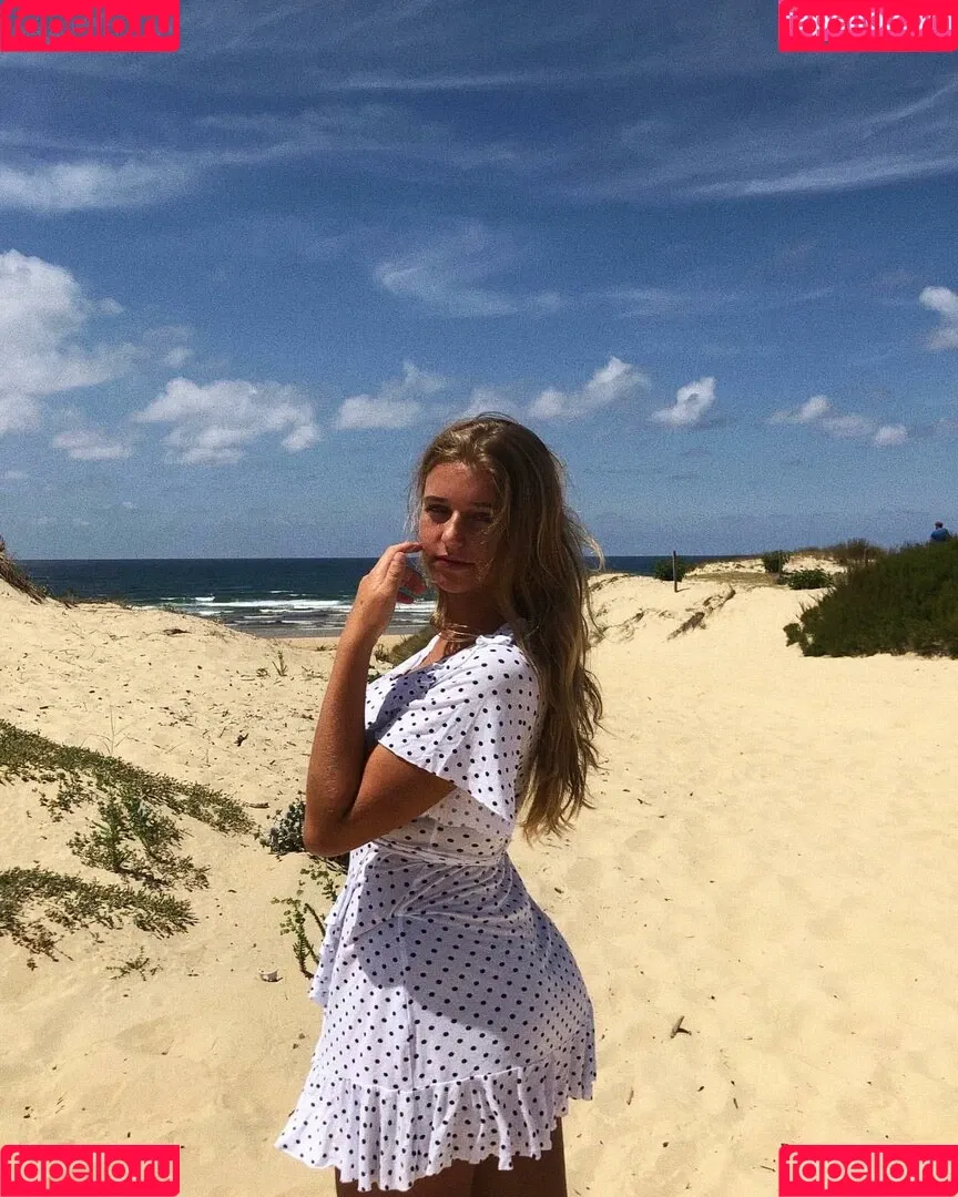 Elly Anne Onlyfans Photo Gallery 