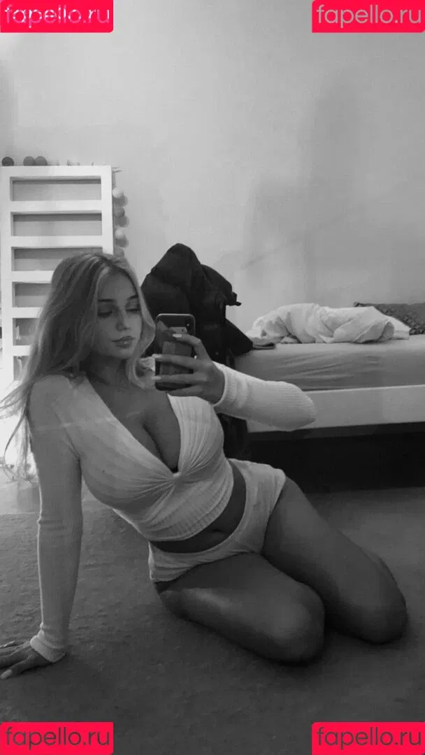 Elly Anne Onlyfans Photo Gallery 