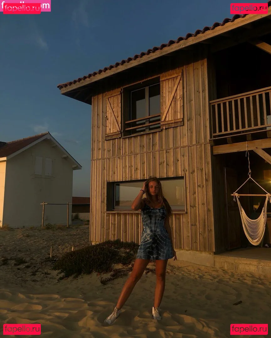 Elly Anne Onlyfans Photo Gallery 