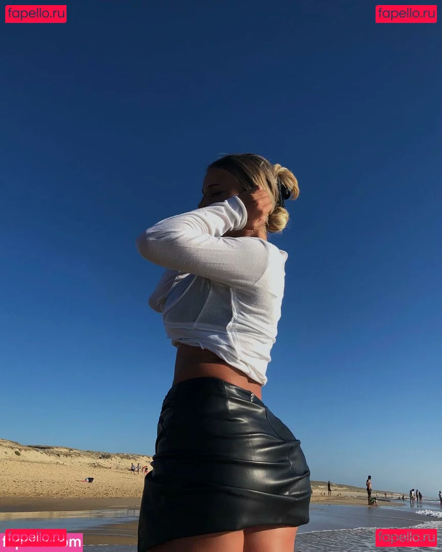 Elly Anne Onlyfans Photo Gallery 