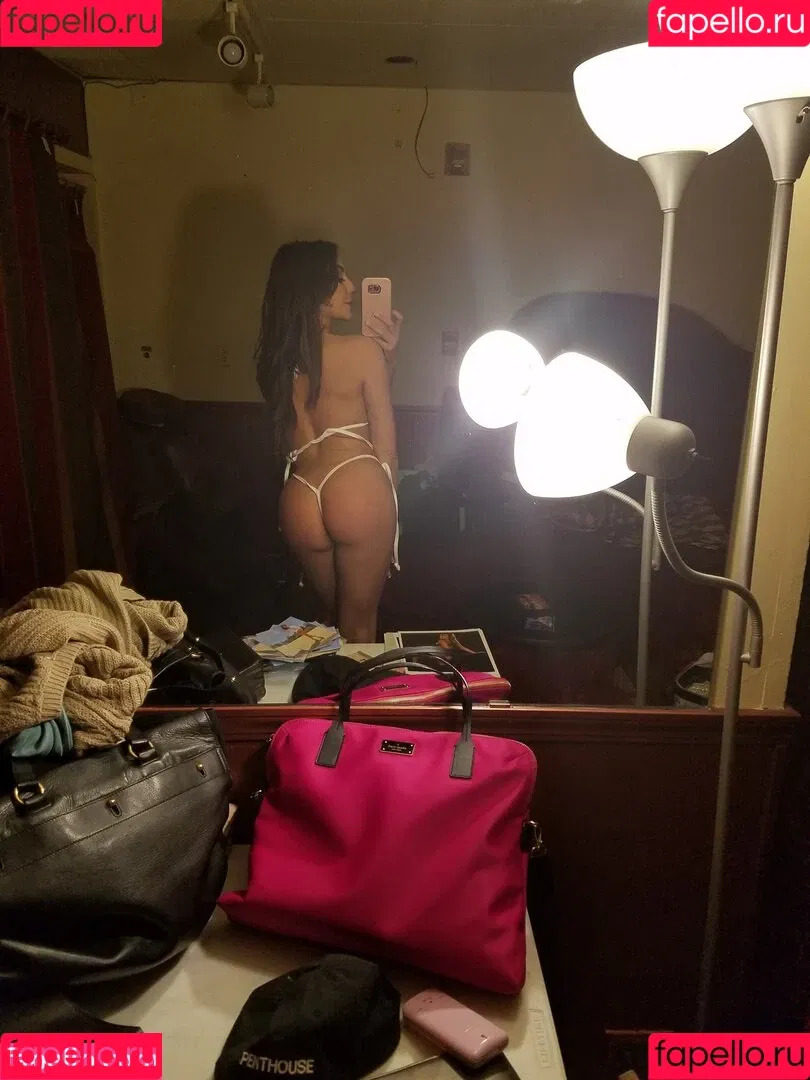christianacinn Onlyfans Photo Gallery 