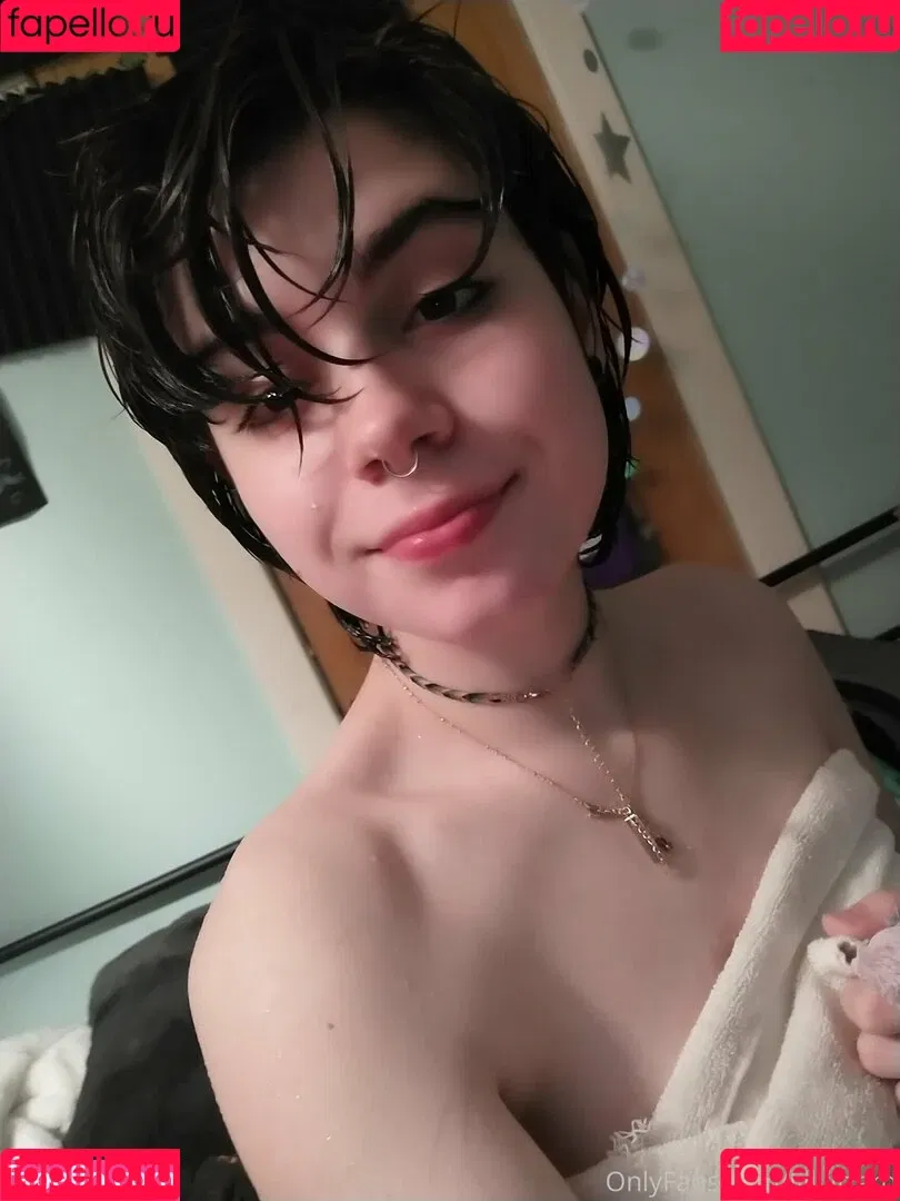 lillylizard Onlyfans Photo Gallery 