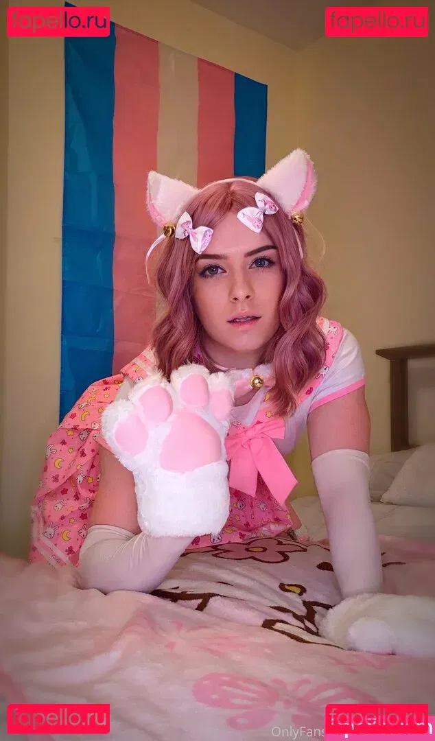 ellafansonly Onlyfans Photo Gallery 