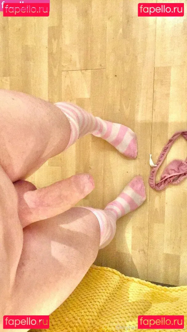 ellafansonly Onlyfans Photo Gallery 