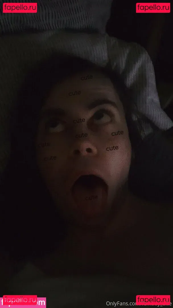 wedgiepupellie Onlyfans Photo Gallery 