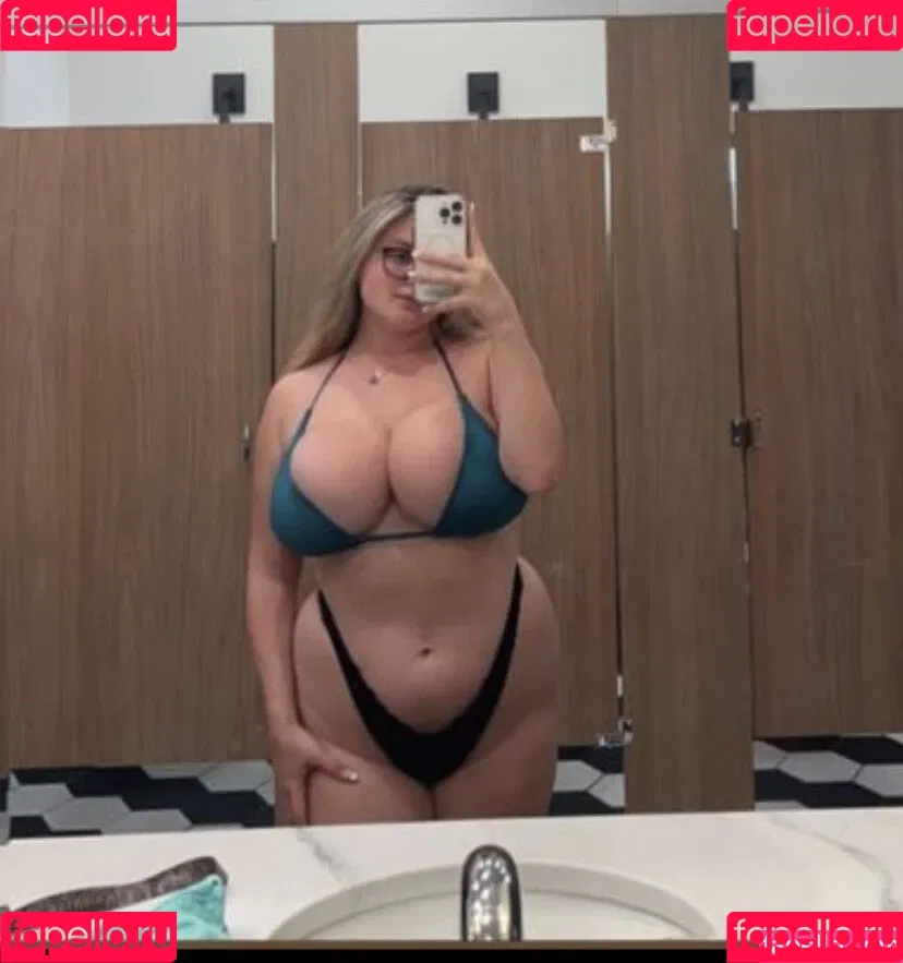 Abby J Onlyfans Photo Gallery 