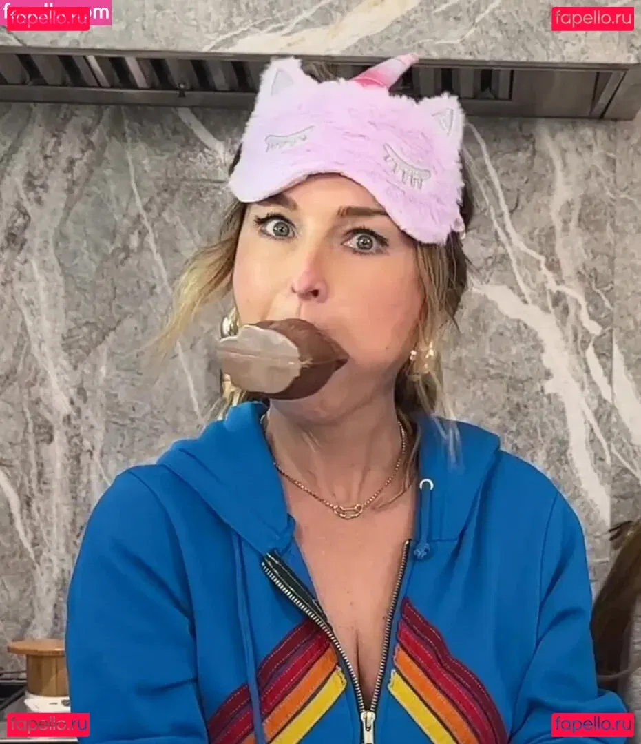 Giada De Laurentiis Onlyfans Photo Gallery 