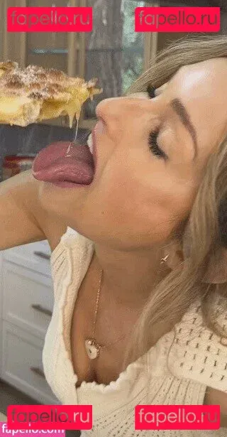 Giada De Laurentiis Onlyfans Photo Gallery 