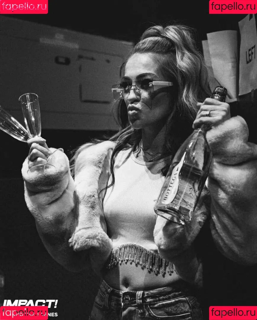 Alisha Edwards Onlyfans Photo Gallery 