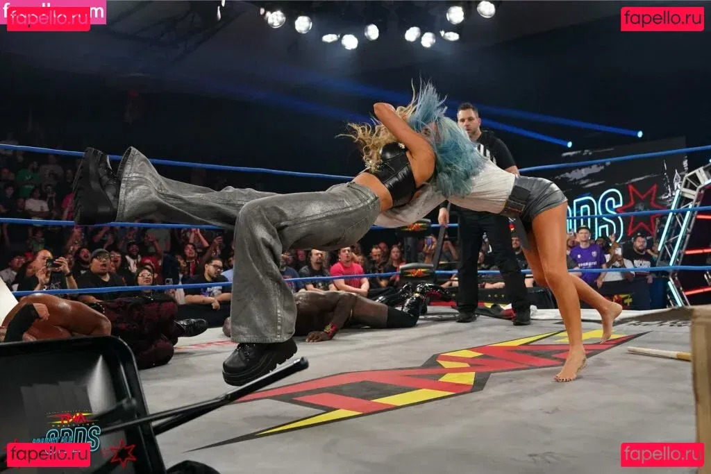 Alisha Edwards Onlyfans Photo Gallery 