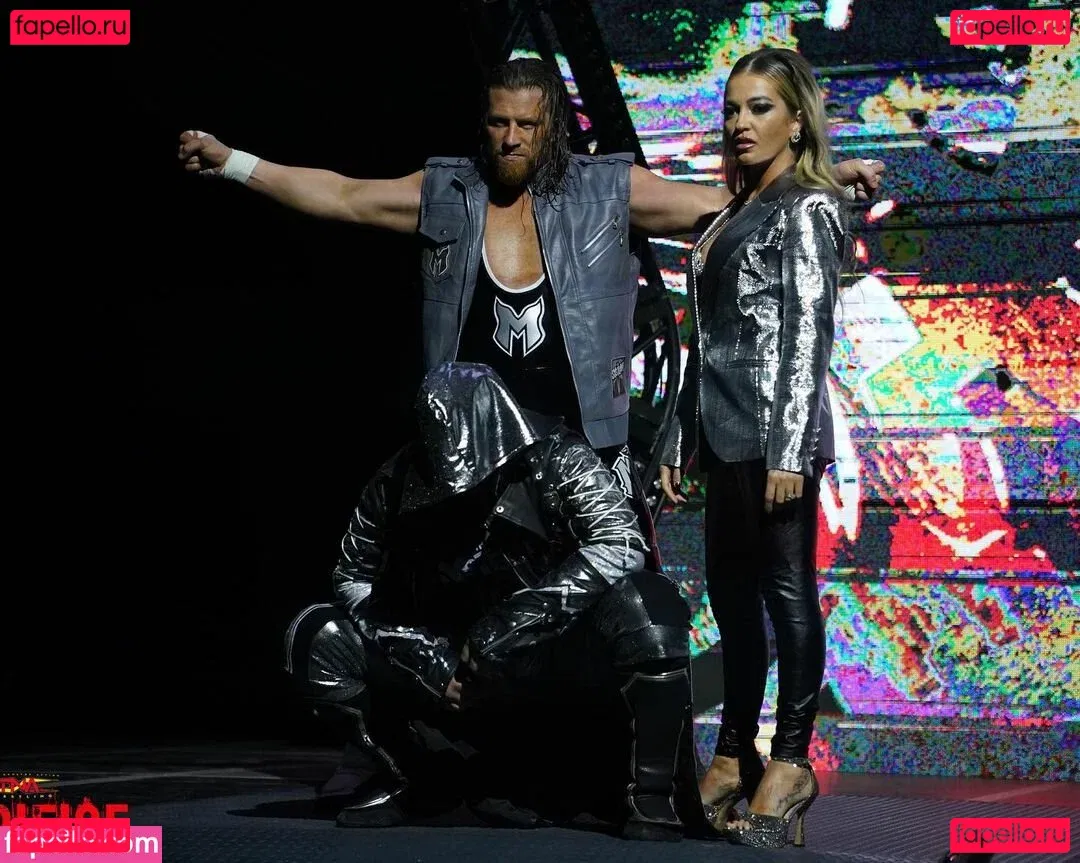 Alisha Edwards Onlyfans Photo Gallery 