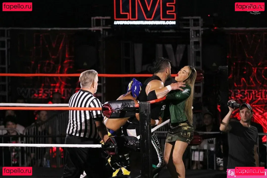 Alisha Edwards Onlyfans Photo Gallery 