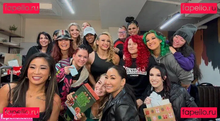 Alisha Edwards Onlyfans Photo Gallery 