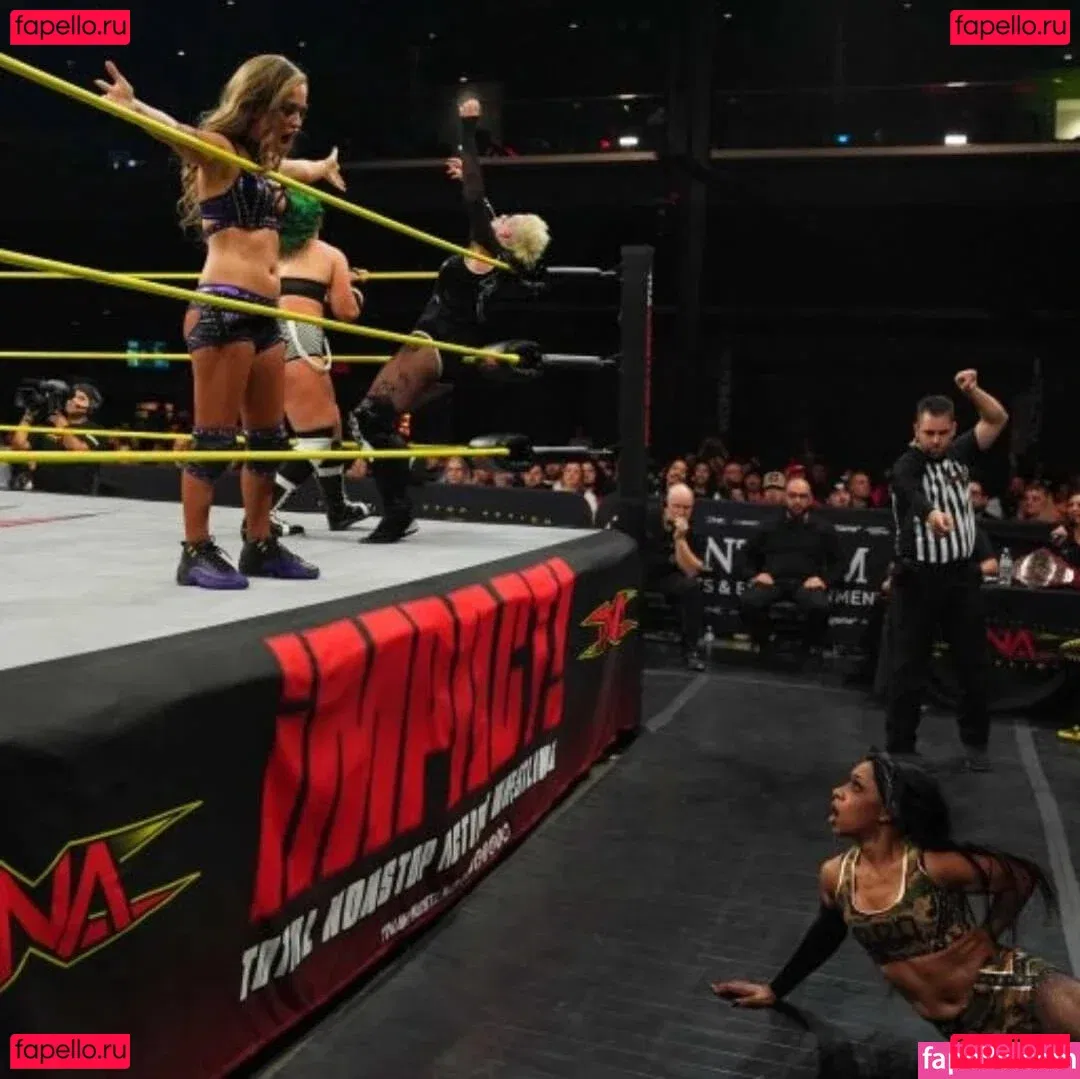 Alisha Edwards Onlyfans Photo Gallery 